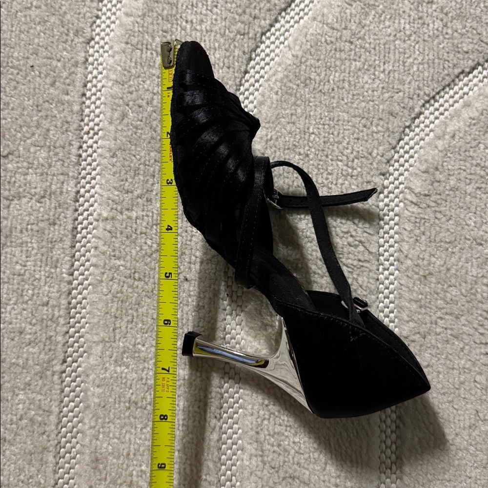 Dance shoes- Black and Silver Heels - Picture 4 of 5